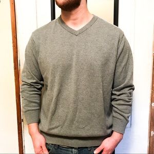 Bowen & Wright Gray Sweater